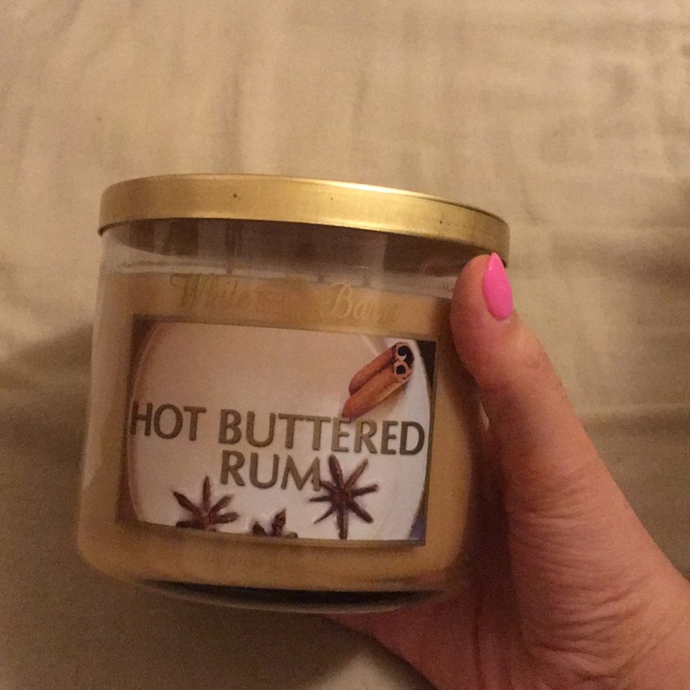 Hot buttered rum candle